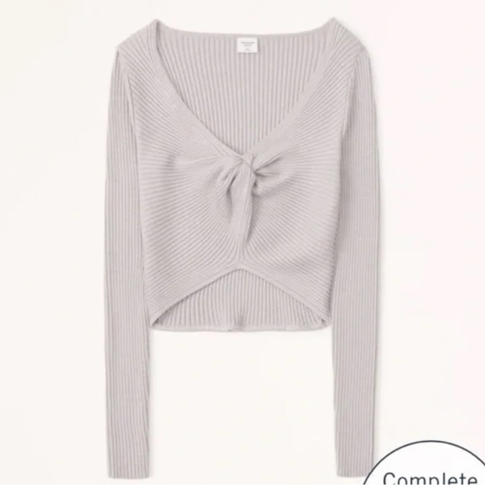 Abercrombie & Fitch grey cropped long sleeve